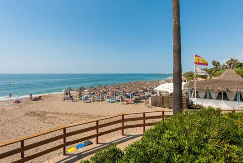 Første linje lejlighed fra stranden Costa del Sol billede
